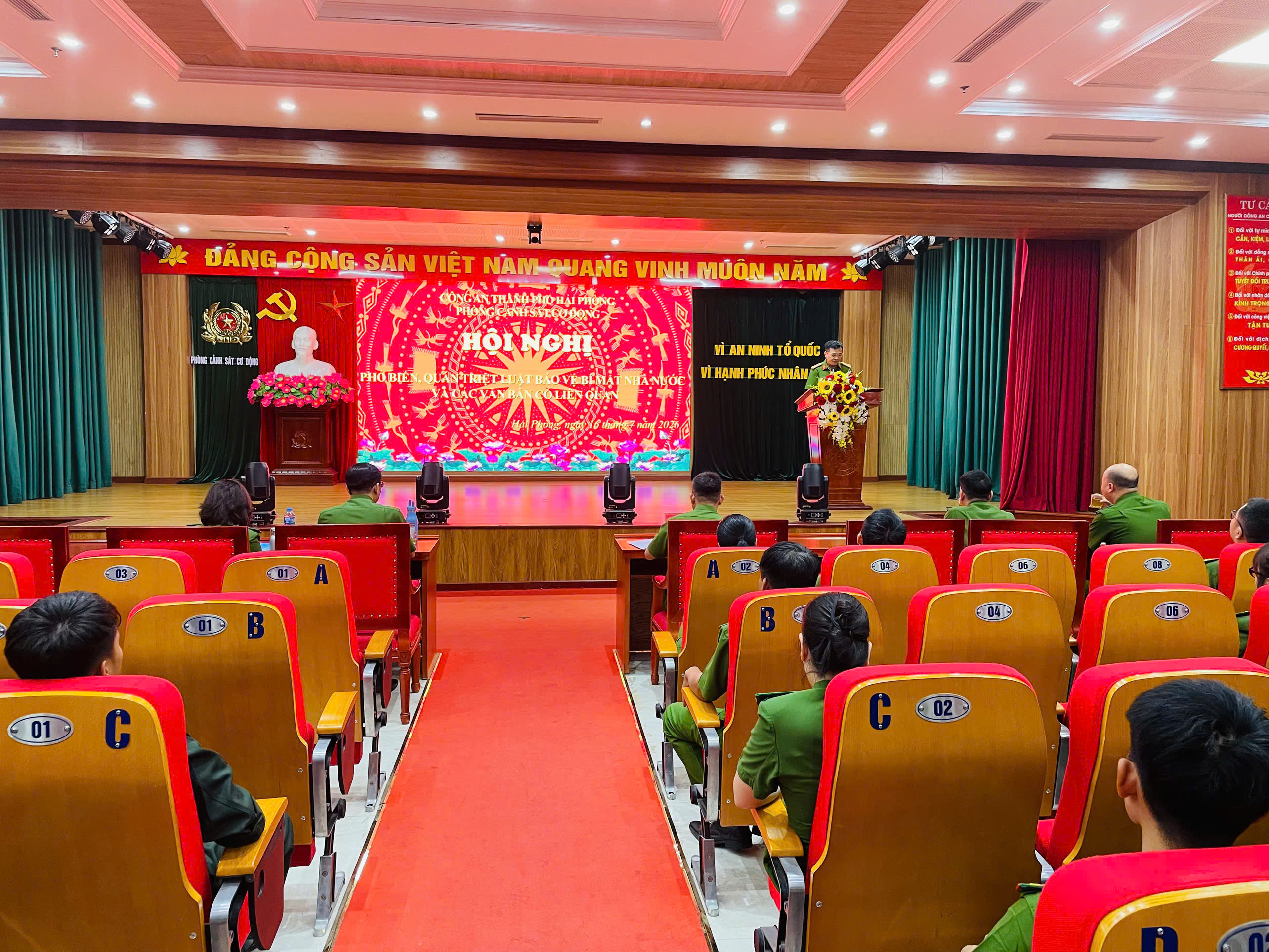 Phòng Cảnh sát cơ động: Tổ chức quán triệt Luật Bảo vệ bí mật nhà nước và các văn bản có liên quan